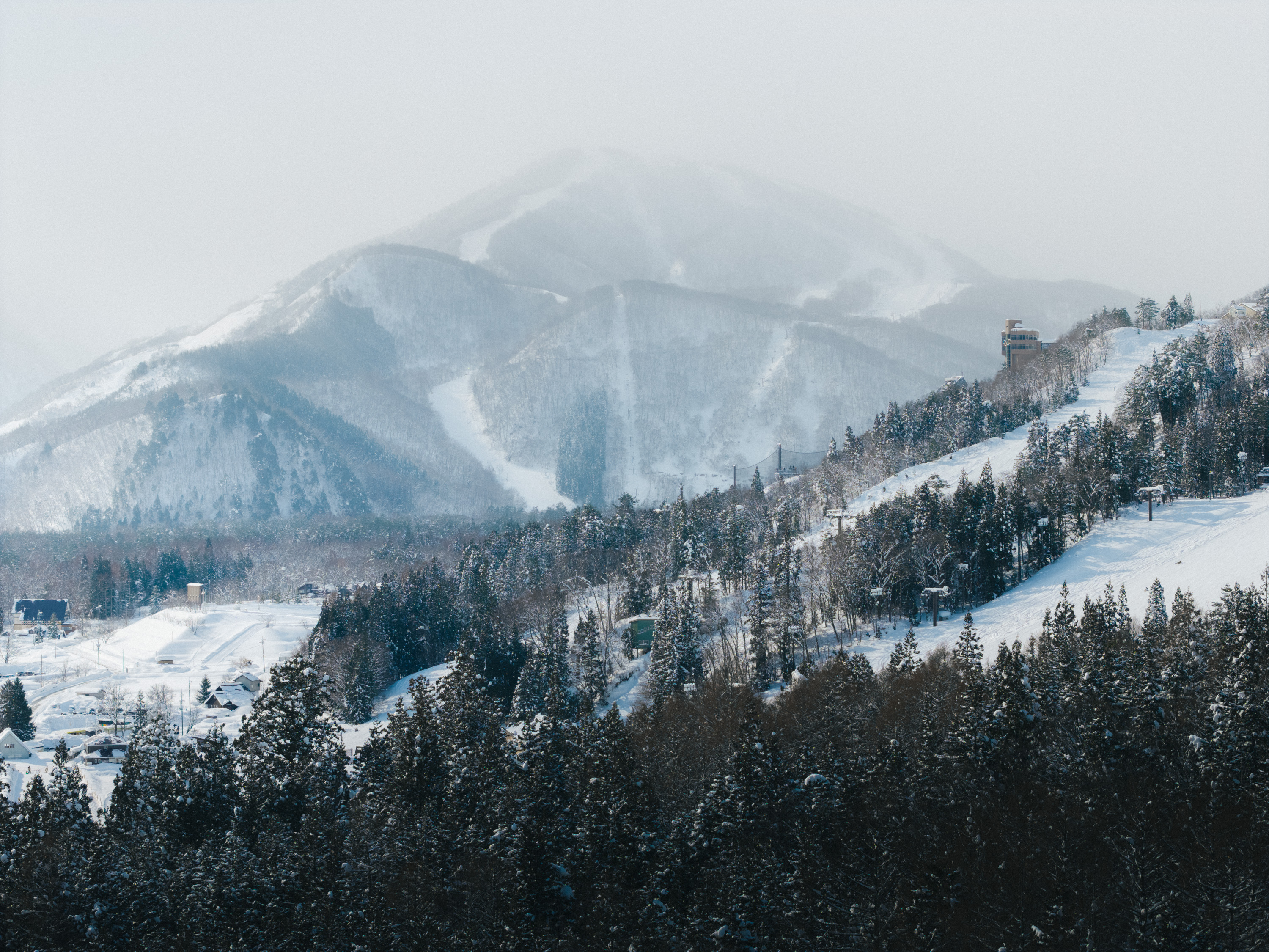 06-02-25_HakubaScenic_WEBRES_DJI_20250130221129_0070_D_NR.jpg 06-02-25_HakubaScenic_WEBRES_DJI_20250130221129_0070_D_NR.jpg