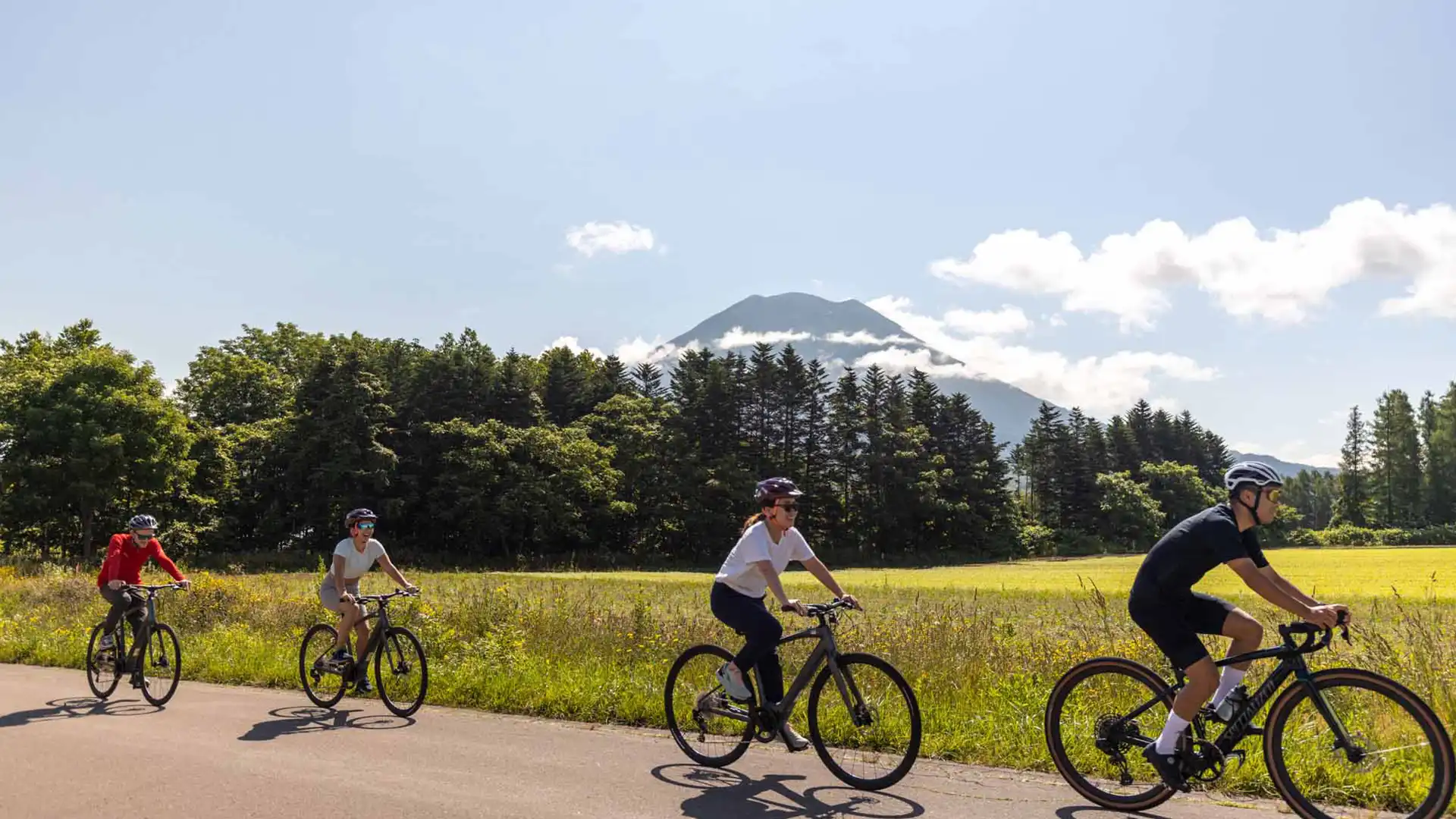 rides-and-shine.webp rides-and-shine.webp